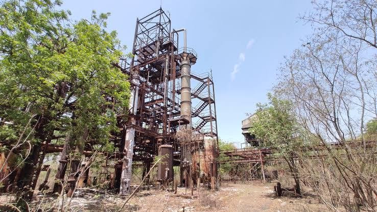 Toxic Waste from Bhopal Gas Leak Factory Finally Removed After 40 Years